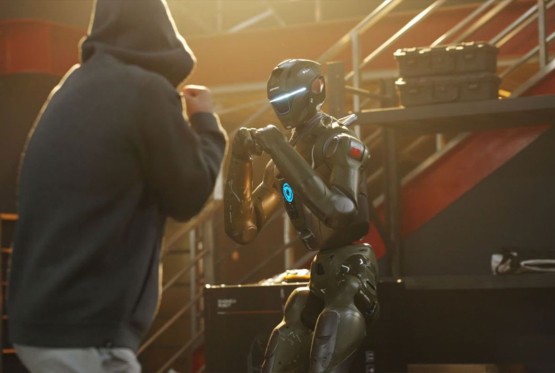 Kina predstavila borbenog robota koji oponaša pokrete vojnika (VIDEO)