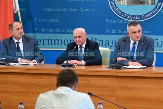 Minić: Đokić i Petrović ne odustaju od poskupljenja struje