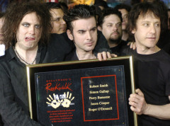 Preminuo gitarista grupe „The Cure“ Peri Bamonte