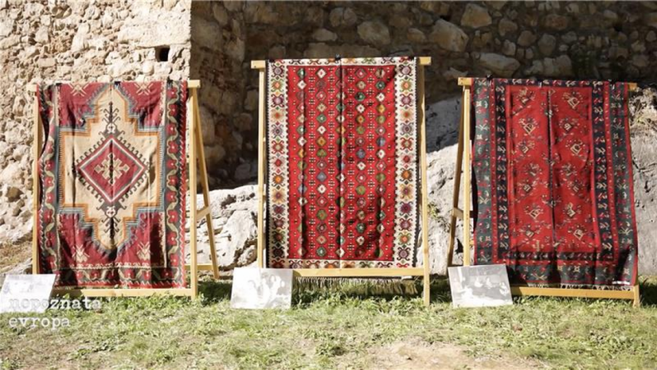 Ćilim, kačkavalj, Pirot – prijatno!