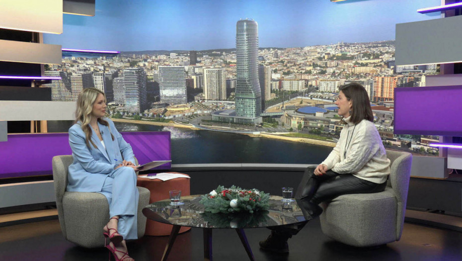 Umetnost, prazničko darivanje i humanitarna misija koja okuplja savremene umetnike