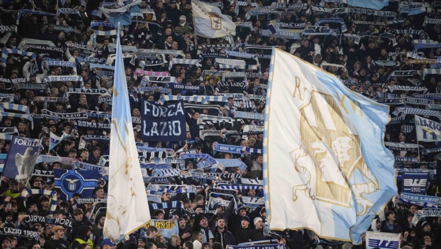 Lacio sa dva igrača manje dao gol i upisao nova tri boda u „Seriji A“