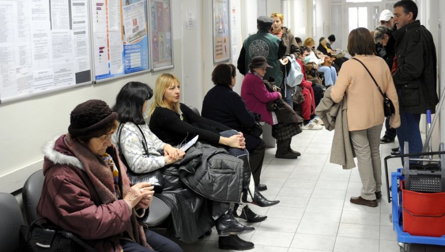 Raste broj obolelih, virus otkriven u 18 okruga u Srbiji