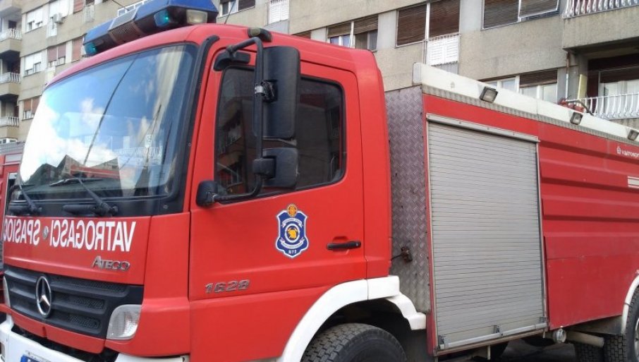 EKSPLOZIJA U SURČINU: U kući pronađeno telo muškarca