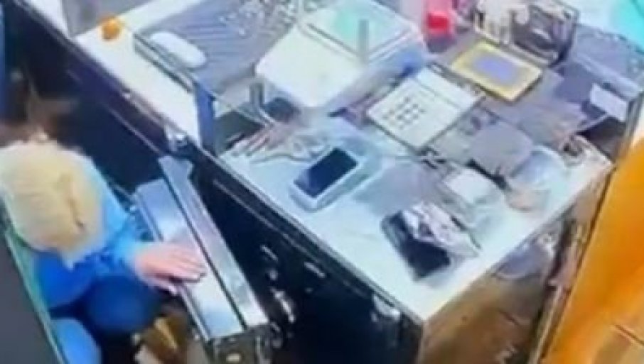 Pokrali nakit vredan 400.000 evra, pa se uputili u kafanu (VIDEO)