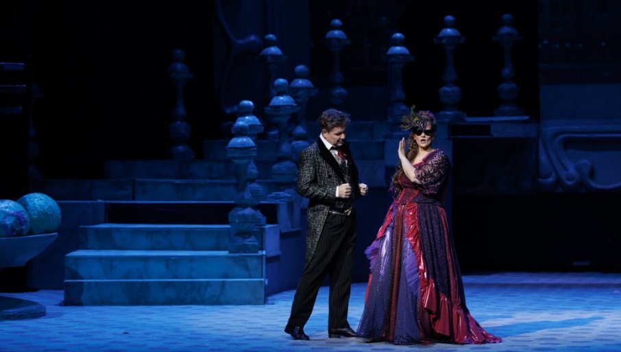 SOPRAN SONJA ŠARIĆ KOSOVAC O TRADICIONALNOM IZVOĐENJU „SLEPOG MIŠA“ U NARODNOM POZORIŠTU: Raskoš muzičke komedije