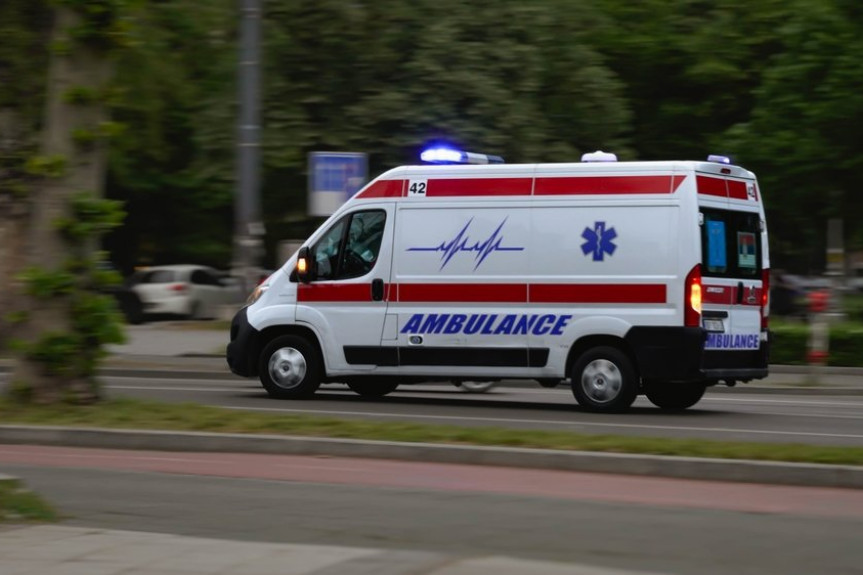 UDES U JURIJA GAGARINA! Povređena žena, hitno prebačena u bolnicu!