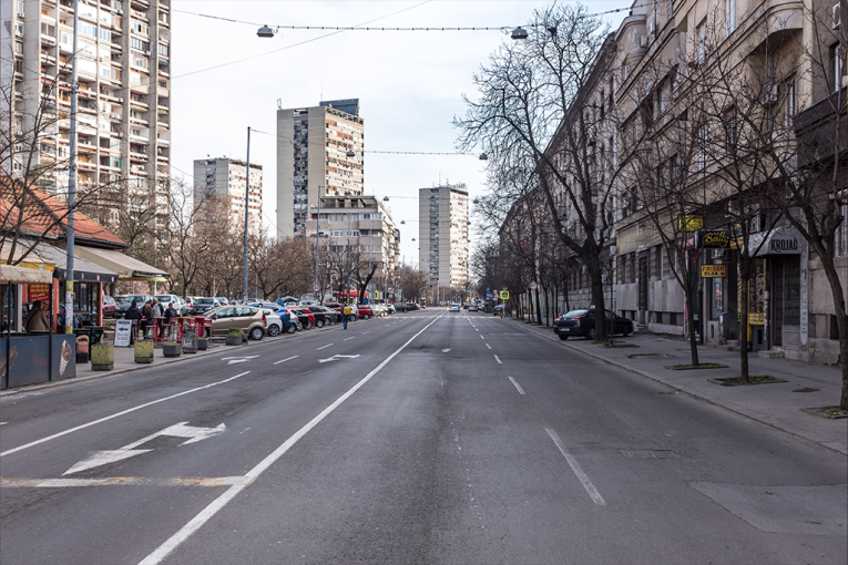DA LI JE OVO NAJJAČA PORUKA U ISTORIJI ZEMUNA? Isplivala slika koja je razbesnela Beograđane! Zar je moguće da još uvek OVO RADIMO?! (FOTO)