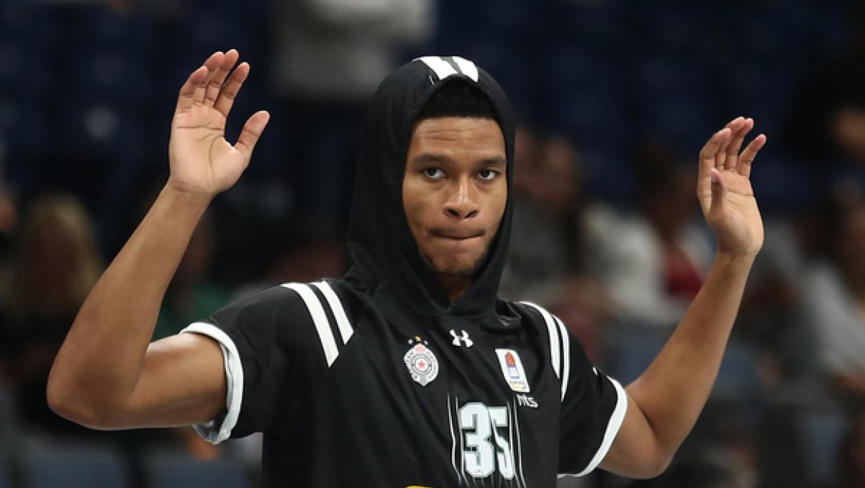 U teškom trenutku: Vraća se PI DŽEJ DOUŽER! Želja je da pomuti planove Zvezdi