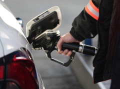 Cene goriva od ponoći ostaju nepromenjene