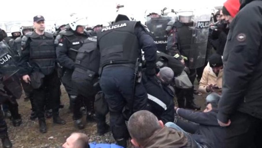 Otkazan protest u Botunu, policija i građani postigli dogovor za praznike