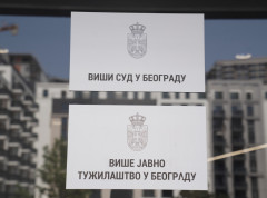 Predložen pritvor dvojici muškaraca zbog bacanja bombe na Novom Beogradu