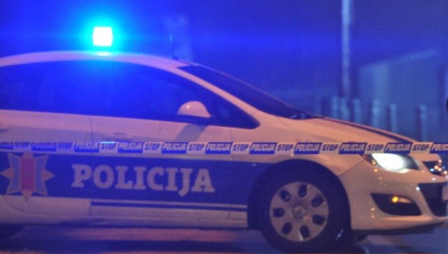 Partneru kupila vozilo, sebi luksuznu odeću