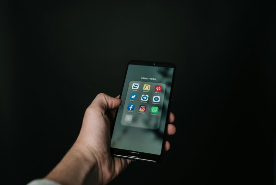 Kompanija Meta gasi Messenger: Šta to znači za korisnike?