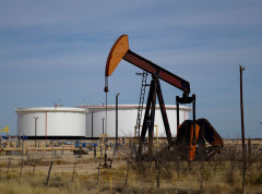 Cene nafte pale za tri odsto zbog smanjenja geopolitičkih tenzija