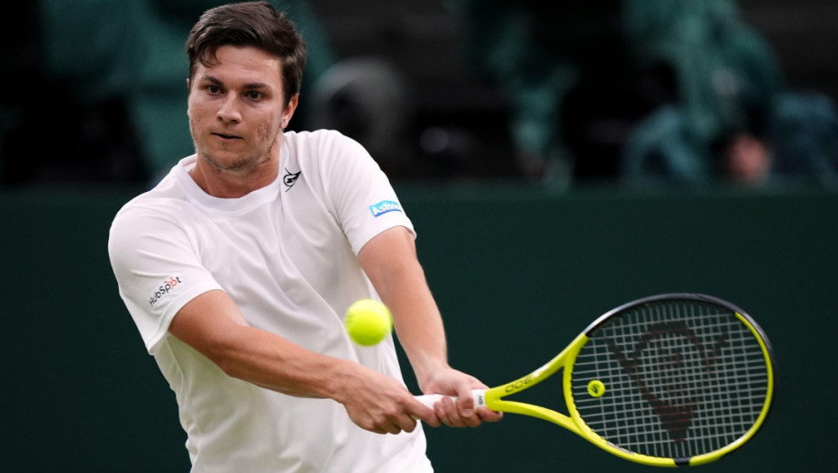 Kecmanović zaustavljen u osmini finala turnira u Delrej Biču