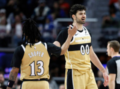 Srpski košarkaš Tristan Vukčević postigao 14 poena u pobedi Vašingtona u Detroitu