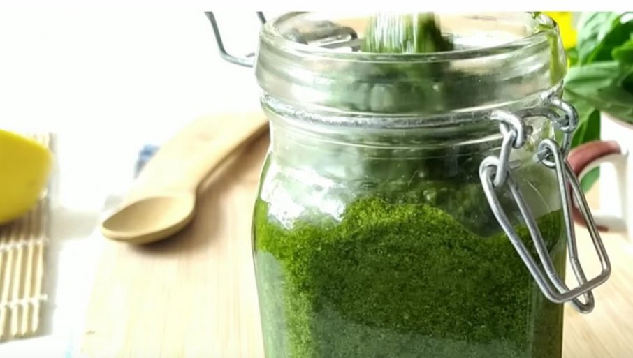 NAPRAVITE SAVRŠEN PESTO SOS: Toliko je ukusan da ćete zaboraviti na kupovni