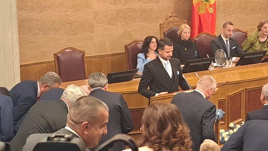 Ministri odgovorili šefu države na njegovu odluku da vrati 25 zakona koje su usvojili