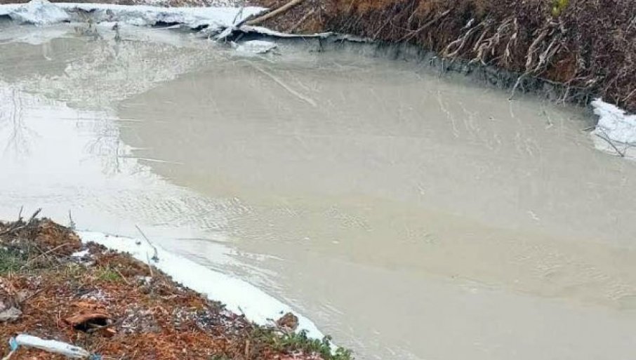 Izlivanje jalovine u reku Jablanicu zagadilo životnu sredinu