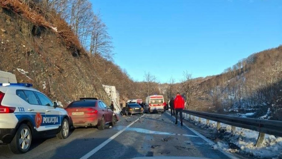 Detalji nesreće sa automobilom iz pratnje premijera Crne Gore
