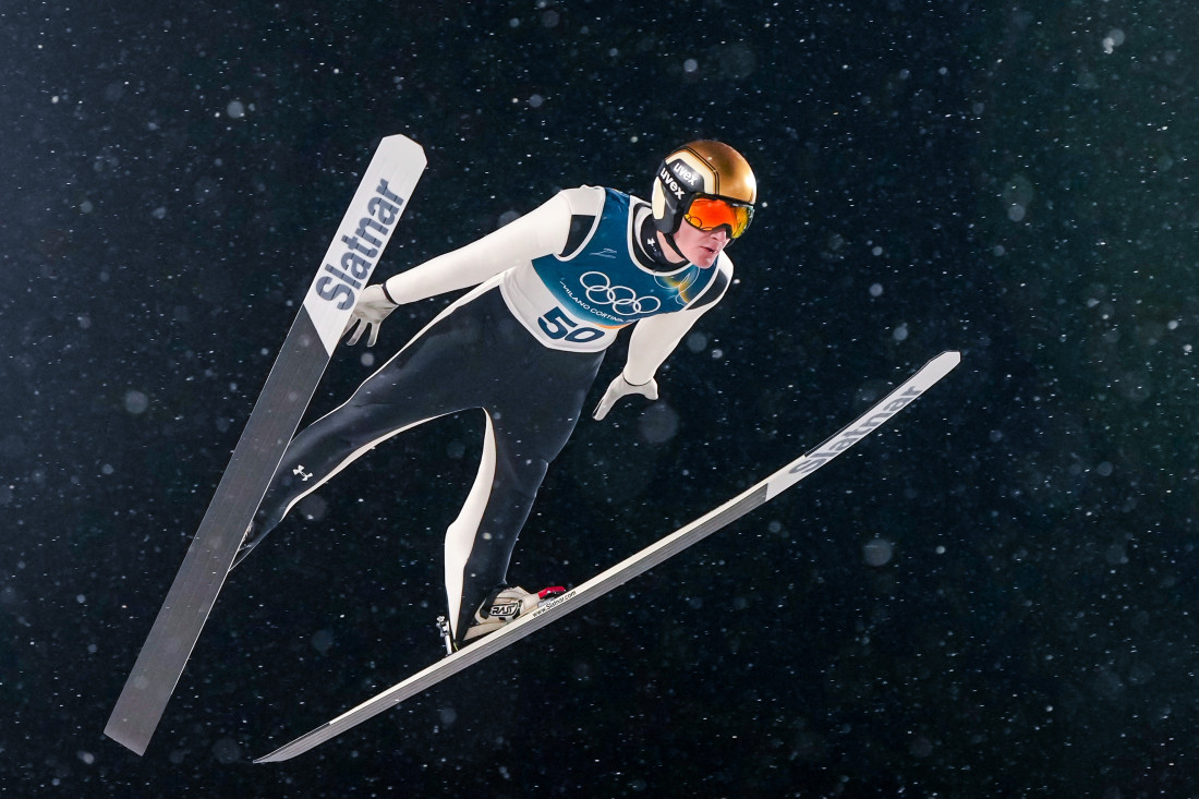 Domen Prevc postao olimpijski šampion u skijaškim skokovima