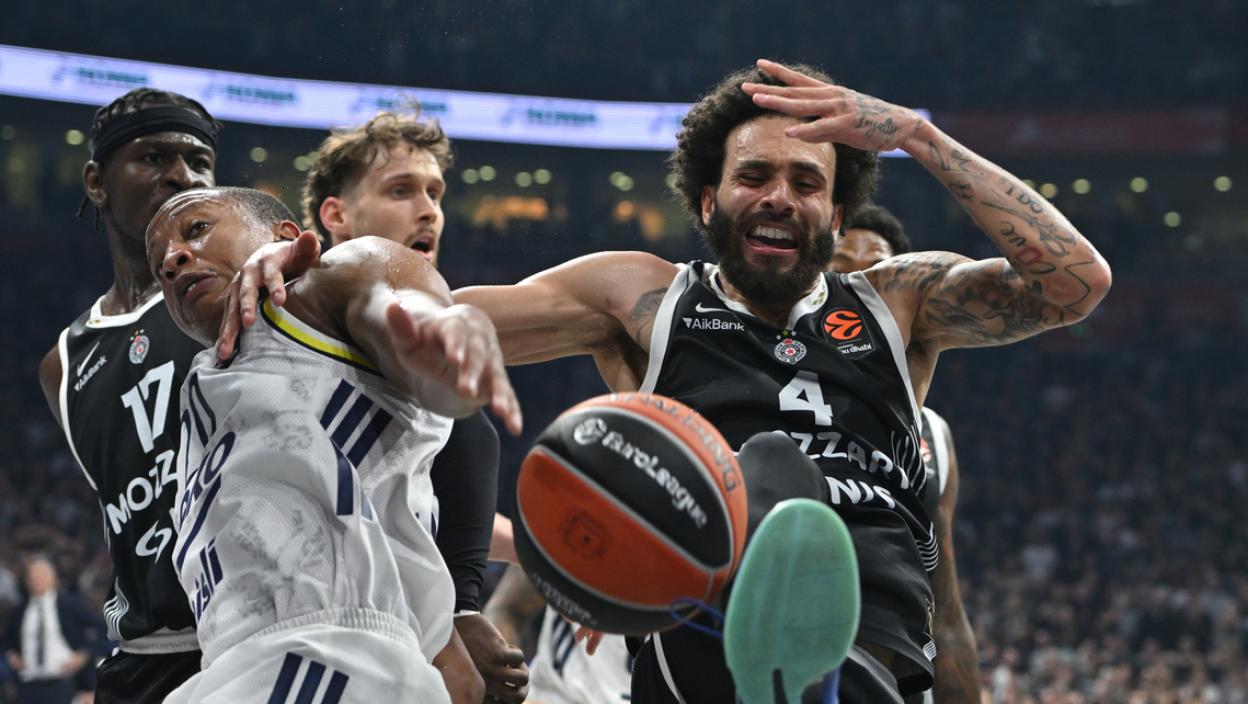 Američki bek morao na operaciju