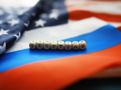 SAD razmatraju ublažavanje sankcija Rusiji radi stabilizacije cena nafte