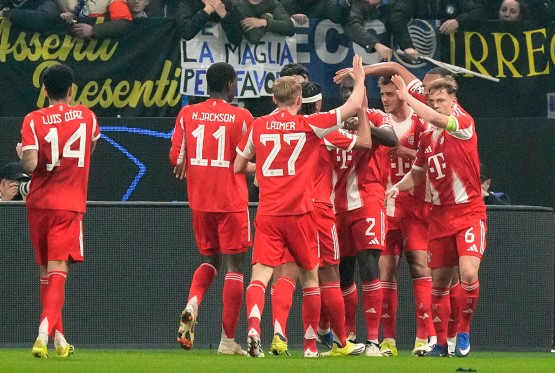 Potop Totenhema, Bajernova "šestica", remi u Njukaslu