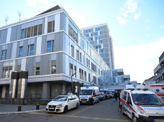 Muškarac (45) upucan u Ulici Džona Kenedija