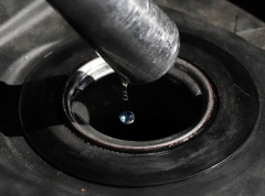 Nestašica plavog dizela uznemirila poljoprivrednike; Ministarstvo tvrdi suprotno