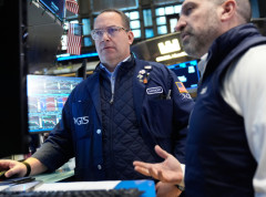 Američke akcije stagniraju dok cene nafte rastu zbog rata SAD i Irana