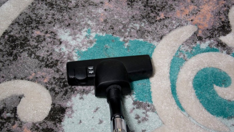 Usisivač od 2.000 evra mogao da špijunira hiljade ljudi