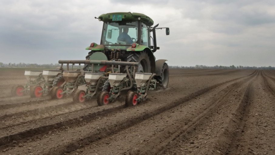 VLADA DONELA ODLUKU: Stigla velika promena za poljoprivrednike u Srbiji