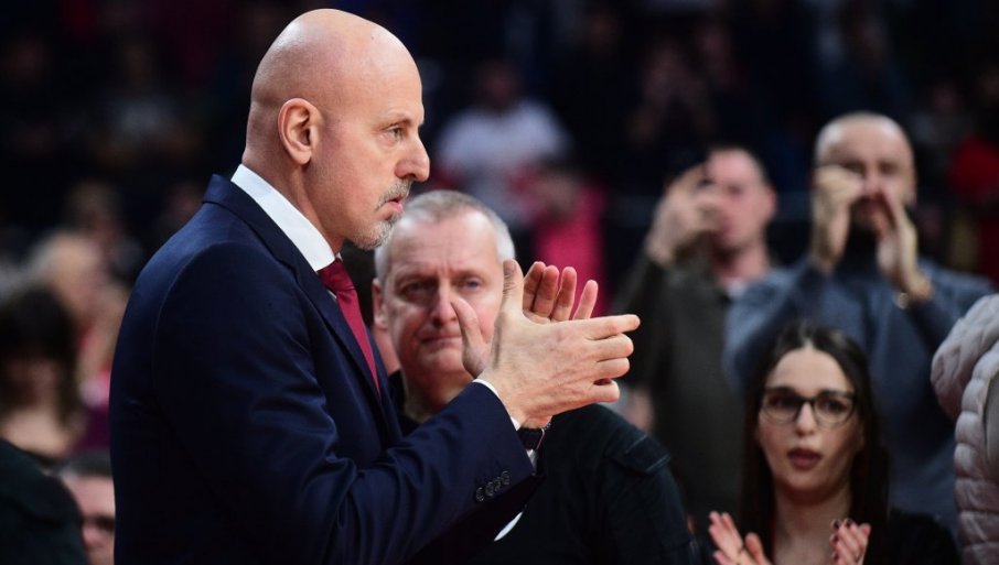 „BIĆE U SASTAVU“ Saša Obradović obradovao zvezdaše pred Barselonu