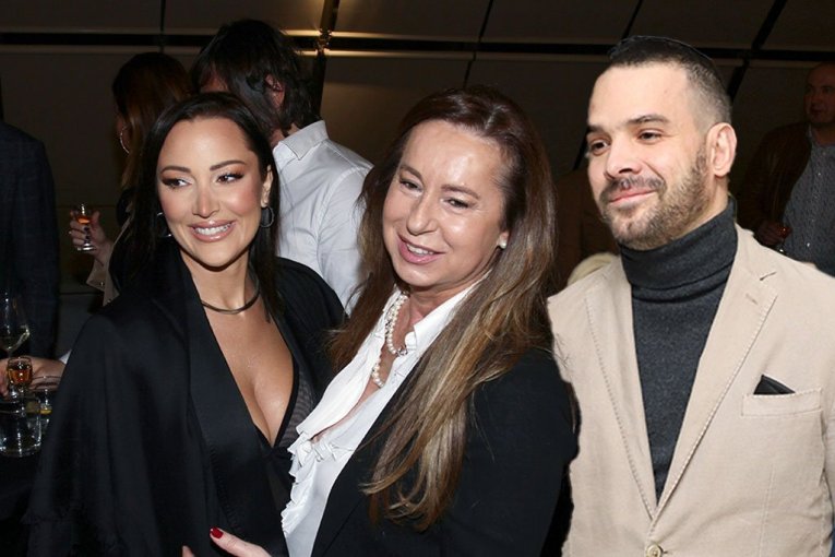 NOVA BEBA U DOMU ŽIVOJINOVIĆA! Odmah se oglasila PONOSNA BAKA, svi čestitaju!