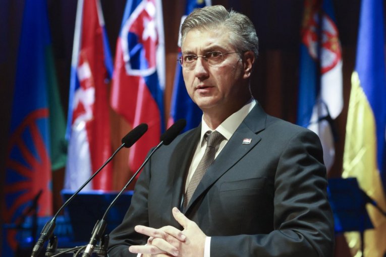 Plenković veoma zabrinut zbog arsenala naše vojske