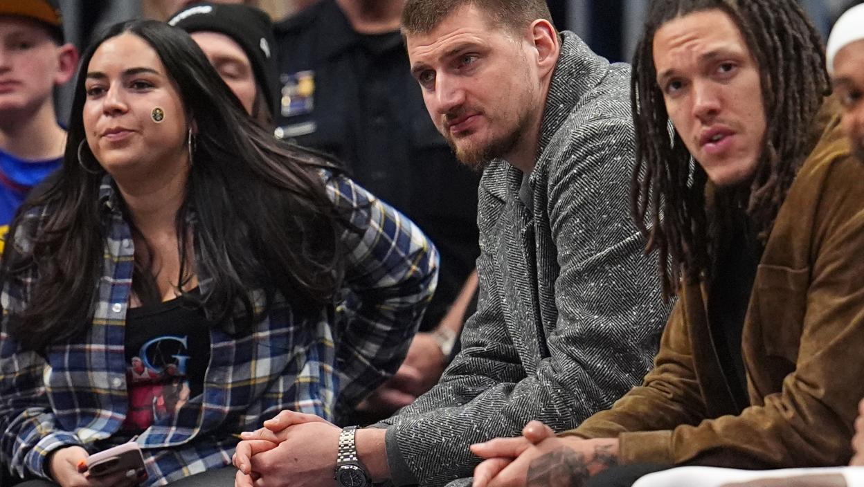 "JEDNOSTAVNO JE UŽASAN": Bivši NBA šampion OPLEO po Jokiću