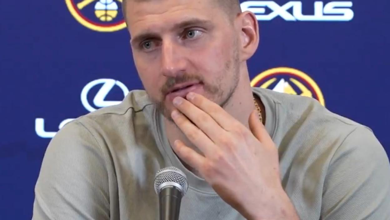 Jokić ponovo „pokidao“, ali uopšte NIJE ODUŠEVLJEN svojim partijama (VIDEO)