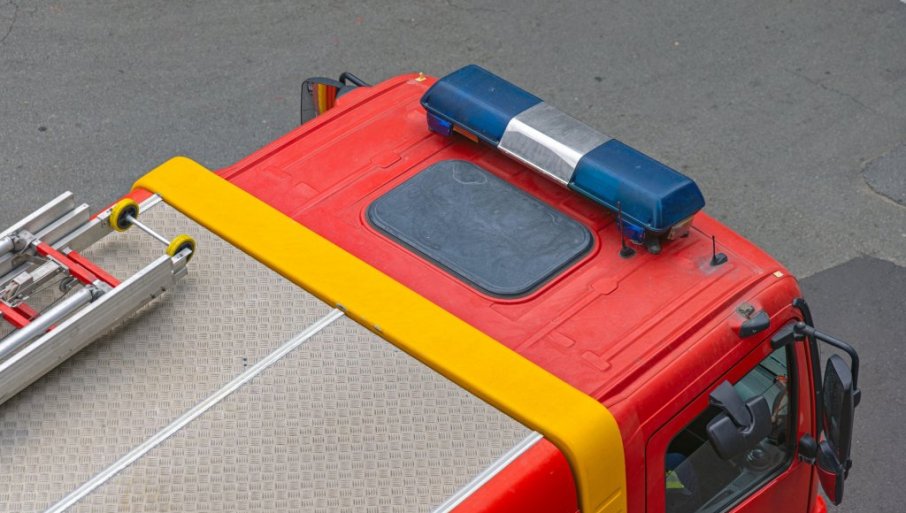 Vatrogasci ugasili vatrenu stihiju, ali stradalom muškarcu nijue bilo spasa