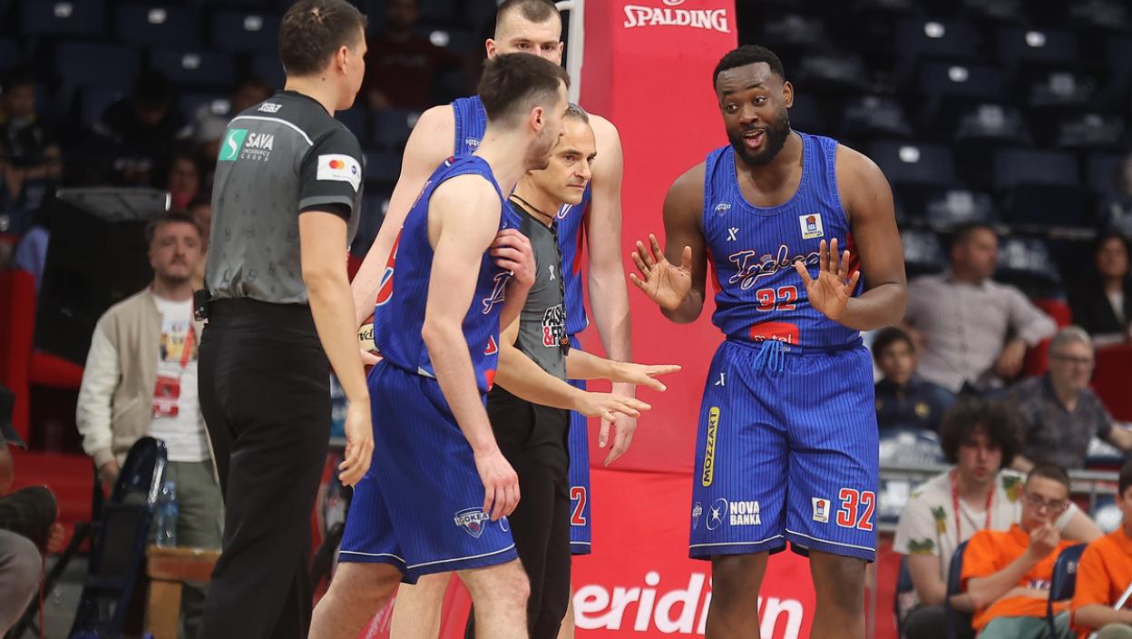 "MI SMO UVEK U KADROVSKIM PROBLEMIMA": Trener se oglasio pred meč sa Zvezdom