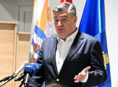 EU se zadužuje zbog Ukrajine, mora se biti veoma glup za takve poteze