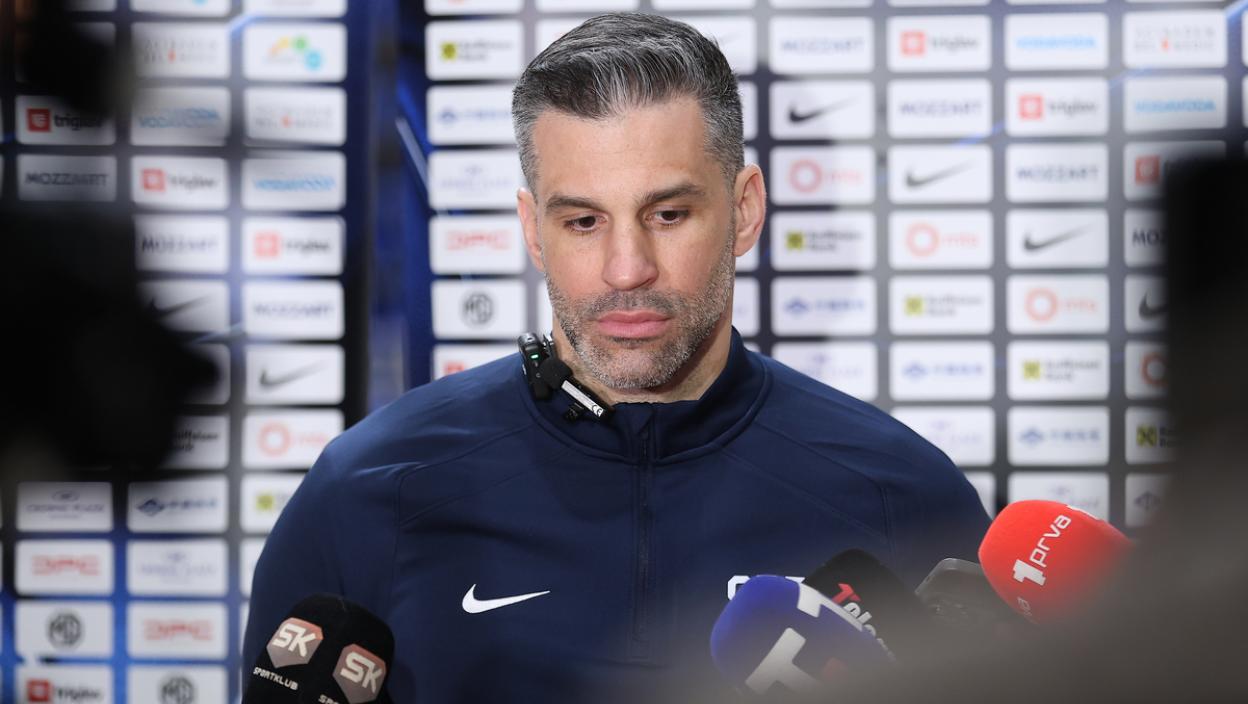 Jedva da je išta izustio: Selektor Orlova nikad kraći nakon OSMOG poraza u finalima