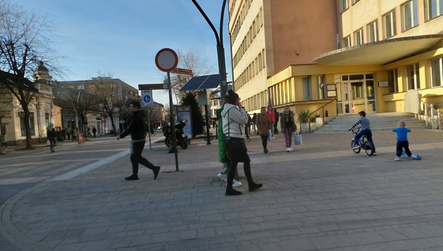 Dvoje poginulih i jedan teško povređeni na auto putu kod Rume iz šabačkog kraja, meštani u neverici