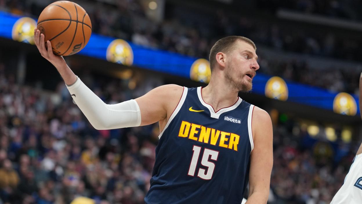 Nikola Jokić završava sezonu na neslavan način?! Denver saopštio LOŠE VESTI!
