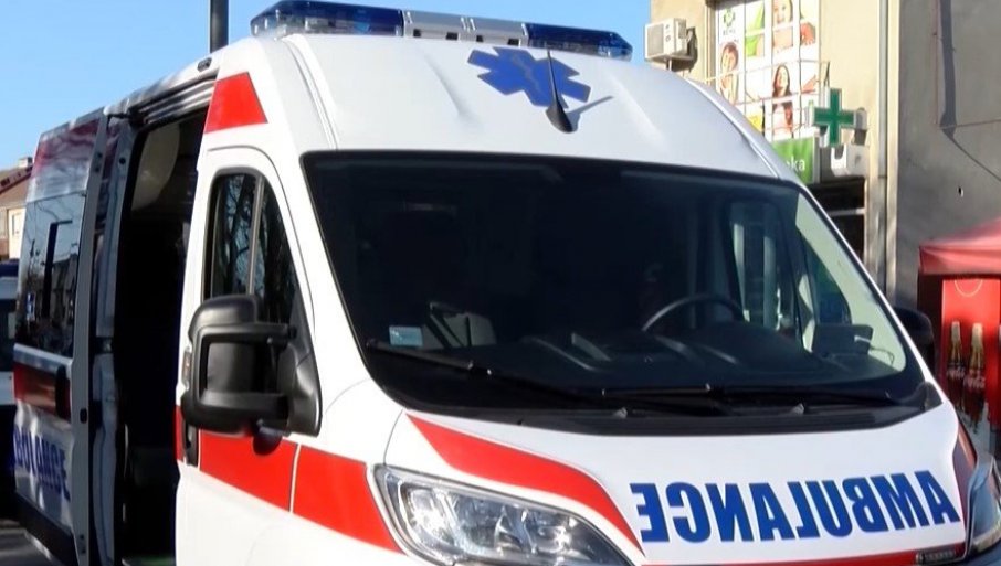 UŽAS U KALUĐERICI: Radnik pao sa krova, ne daje znake života