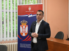 Predlog rezolucije poslanika PDD i SDA osporava teritorijalni integritet Srbije