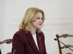 Premijerka Letonije podnela ostavku, supsendovan ministar poljoprivrede