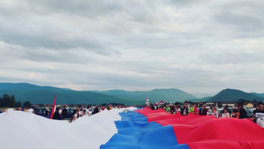 Referendum u Crnoj Gori iz prespektive tada osmogodišnjeg Miloša Rmuša iz NVU Baštinik