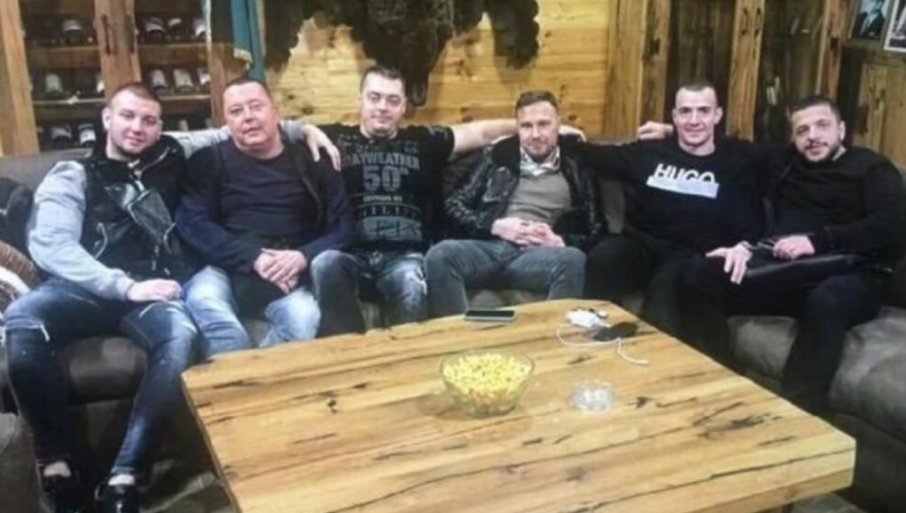 PAKAO NA GRAHOVU: Policijske snage u ranoj zori blokirale sve – Traži se Zvicerov najozloglašeniji begunac